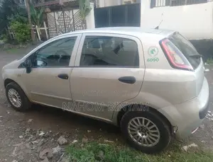 Fiat Punto 2011 Silver