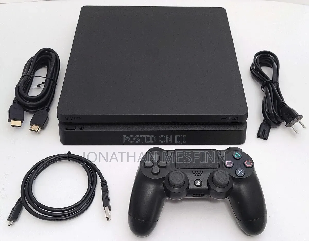 Playstation 4 Slim