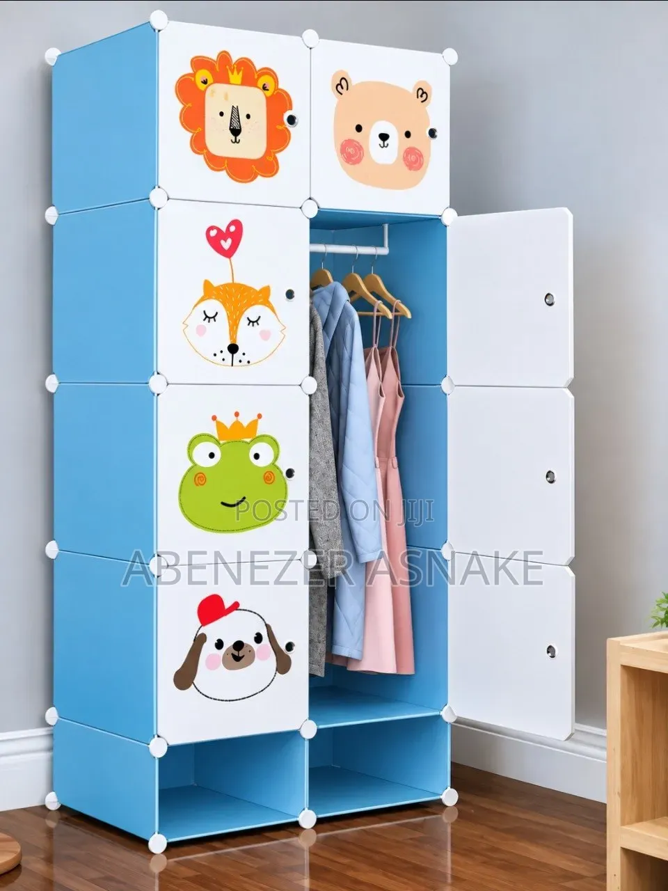 Plastic and Metal Cubic Cloth Cabinet
