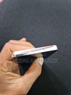 Samsung Galaxy S23 256 GB White