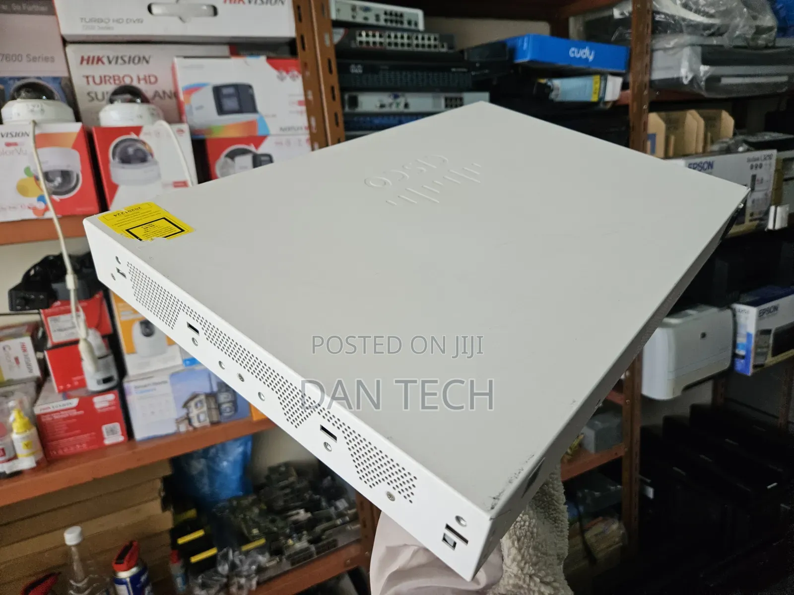 Cisco 48-Port Gigabit Managed Network Switch