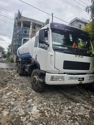 Used Faw 2012 Water Track for Sale
