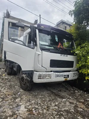 Used Faw 2012 Water Track for Sale