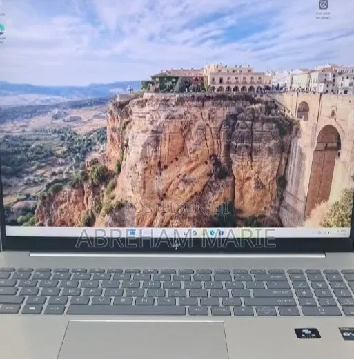 New Laptop HP Pavilion 15 16GB Intel Core i7 SSD 1T