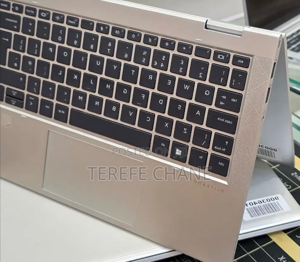 New Laptop HP EliteBook 830 G8 16GB Intel Core i5 SSD 512GB