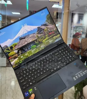 New Laptop Acer Predator Helios Neo 16 32GB Intel Core i9 SSD 1T