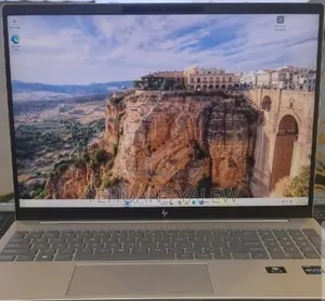 New Laptop HP Pavilion 15t 16GB Intel Core i7 SSD 1T