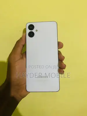 Samsung Galaxy A06 64 GB White