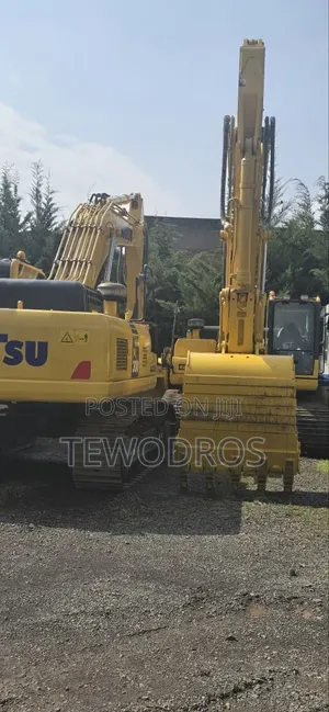 Komasu Excavator