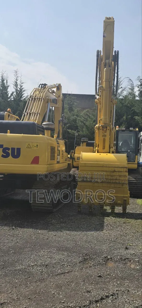 Komasu Excavator