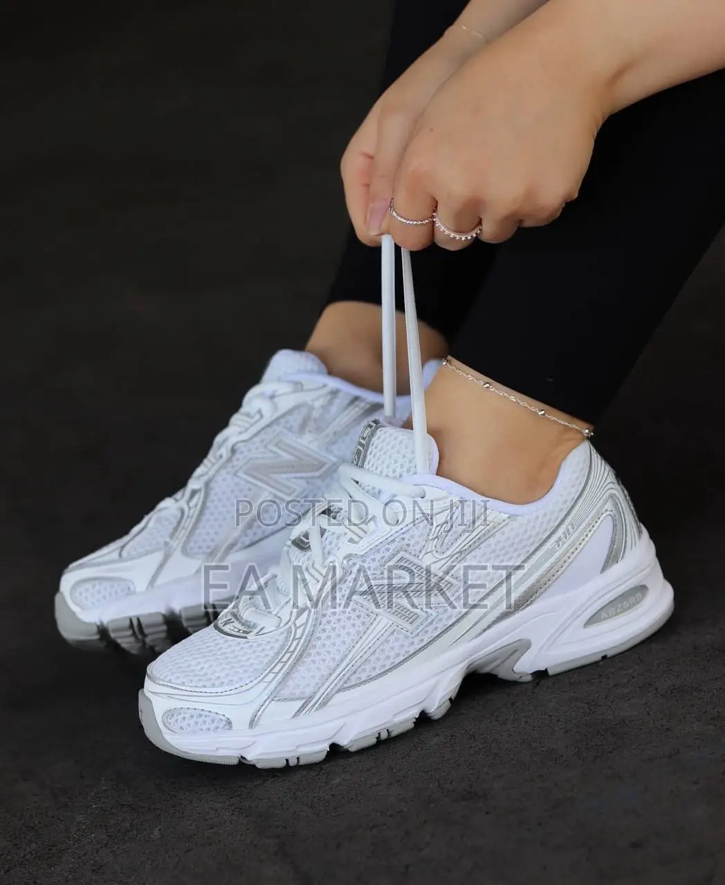 New Balance 740