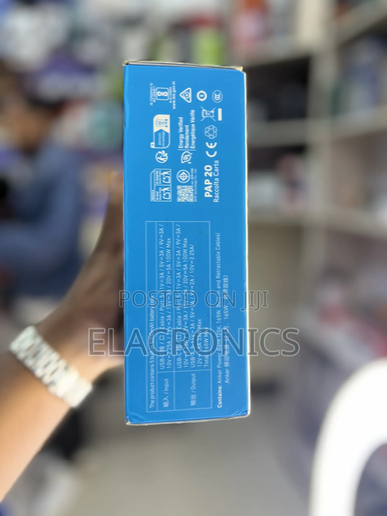 Anker Power Bank 25000mAh 165W (Built-in Cable Fast Charge)