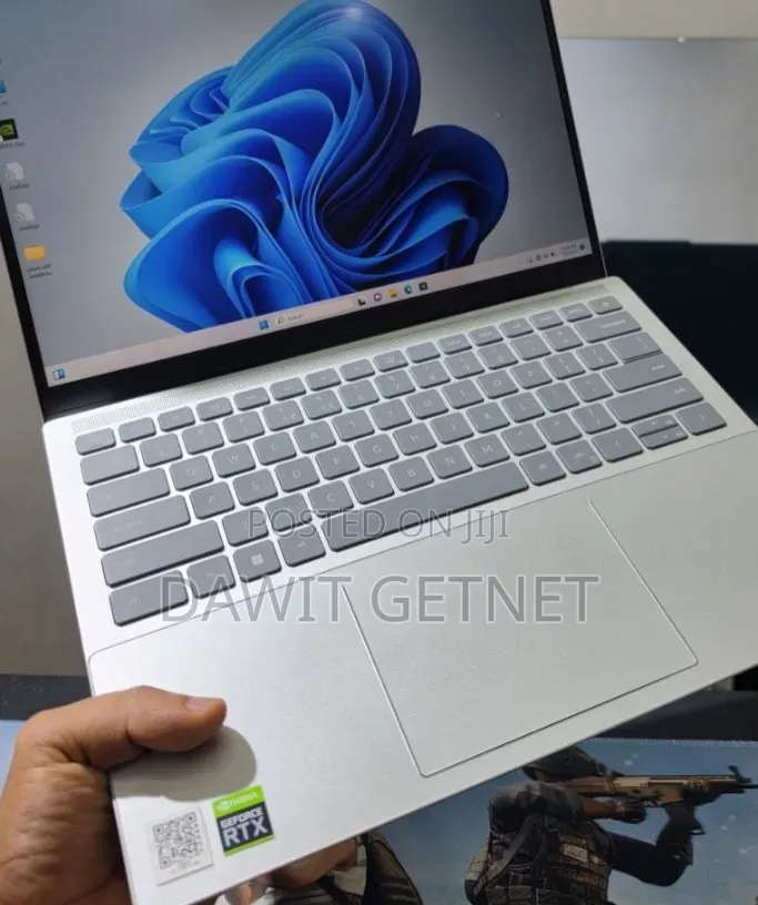 New Laptop Dell Inspiron 15 16GB Intel Core i7 SSD 512GB