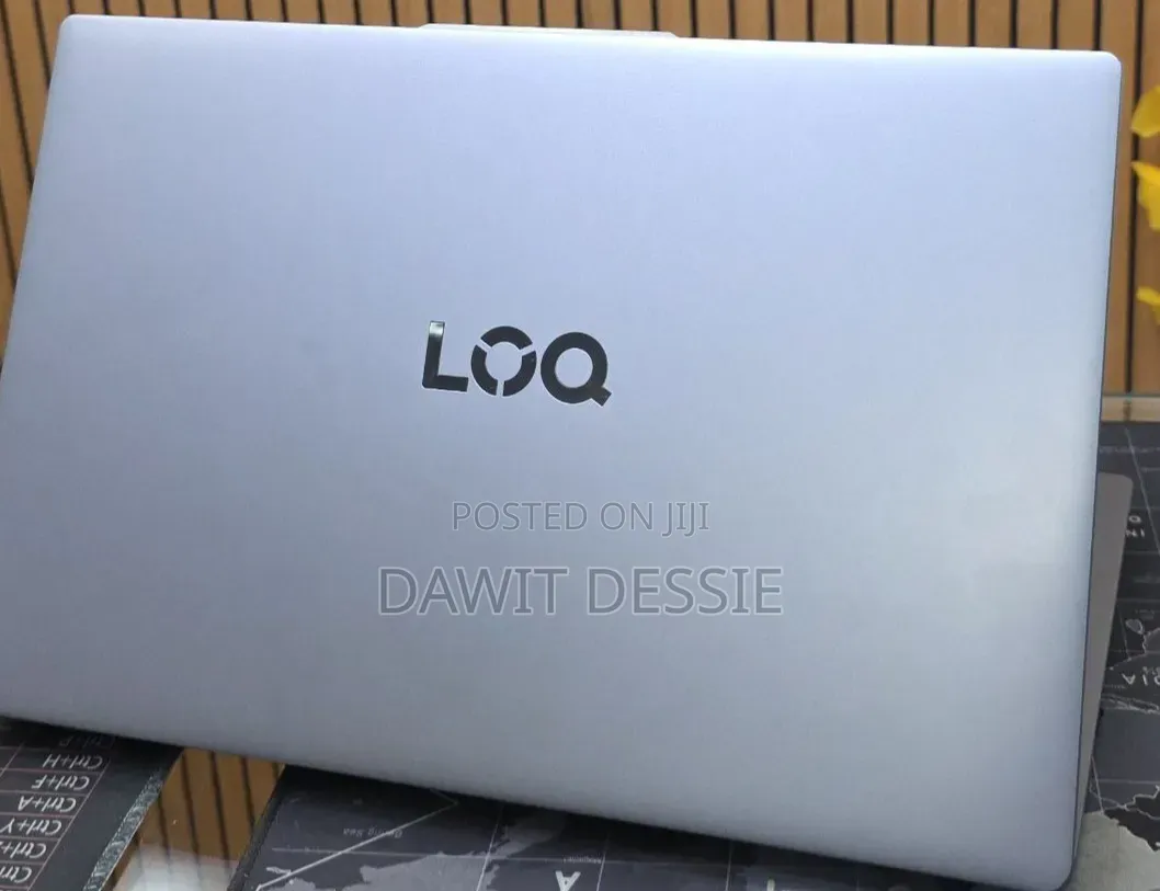 New Laptop Lenovo 12GB Intel Core i5 SSD 512GB