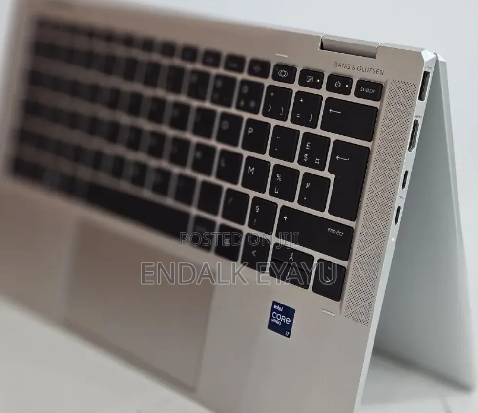 New Laptop HP EliteBook x360 1030 G8 16GB Intel Core i7 SSD 512GB