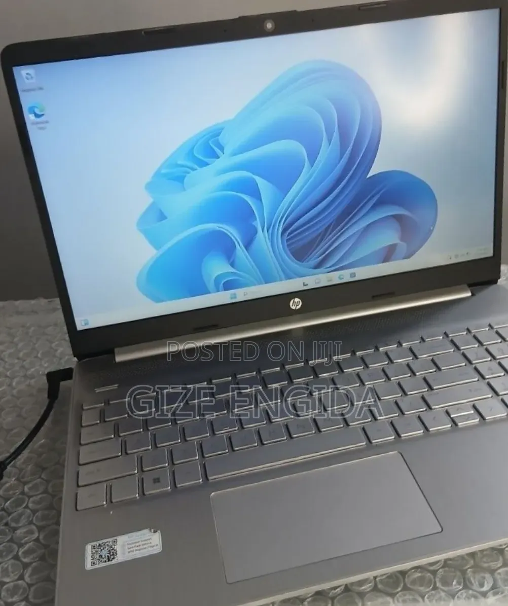 New Laptop HP Stream Notebook 16GB Intel Core i5 SSD 512GB