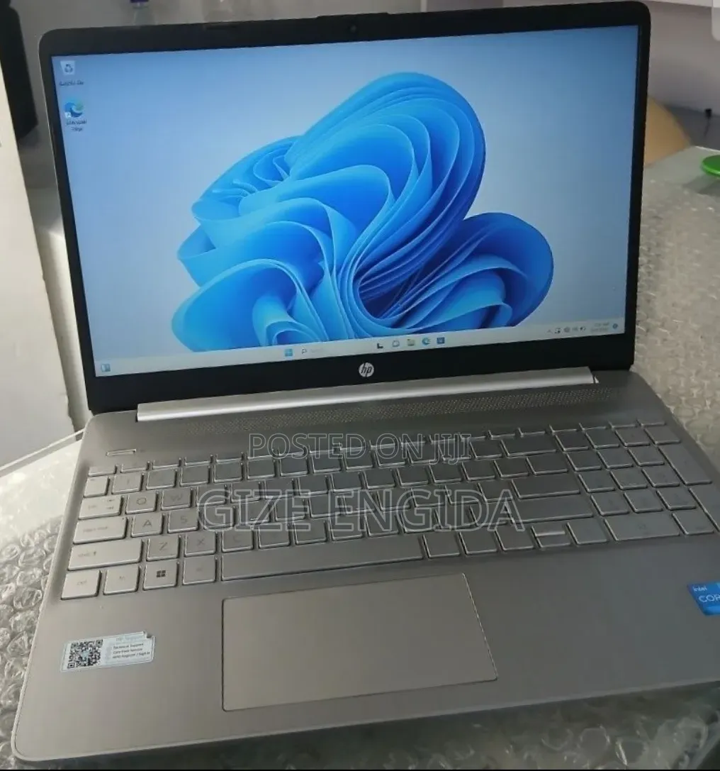 New Laptop HP Stream Notebook 16GB Intel Core i5 SSD 512GB