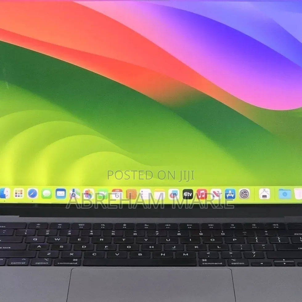 New Laptop Apple MacBook Pro 2023 M3 8GB Apple M3 Pro SSD 512GB