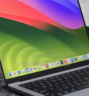 New Laptop Apple MacBook Pro 2023 M3 8GB Apple M3 Pro SSD 512GB