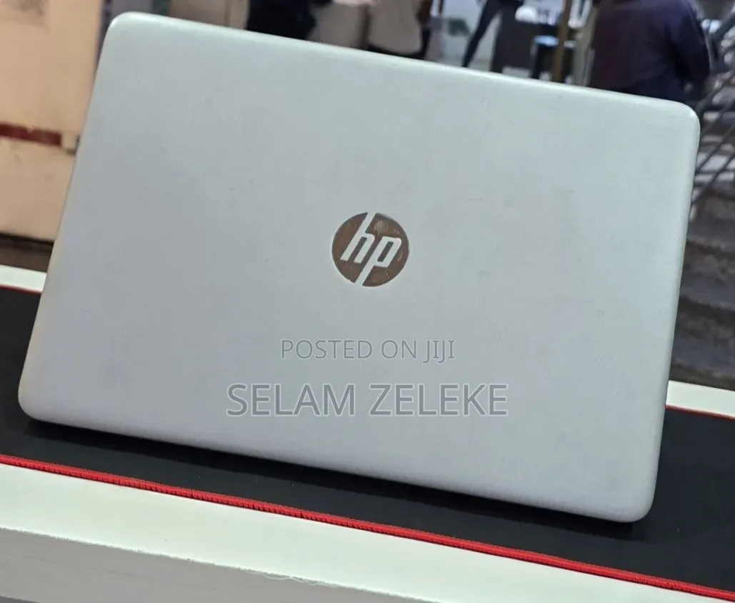New Laptop HP EliteBook 840 G8 8GB Intel Core i7 SSD 512GB