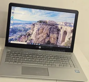 New Laptop HP Pavilion 15 8GB Intel Core i5 HDD 1T