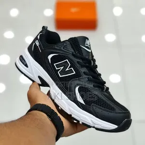 New Balance 530