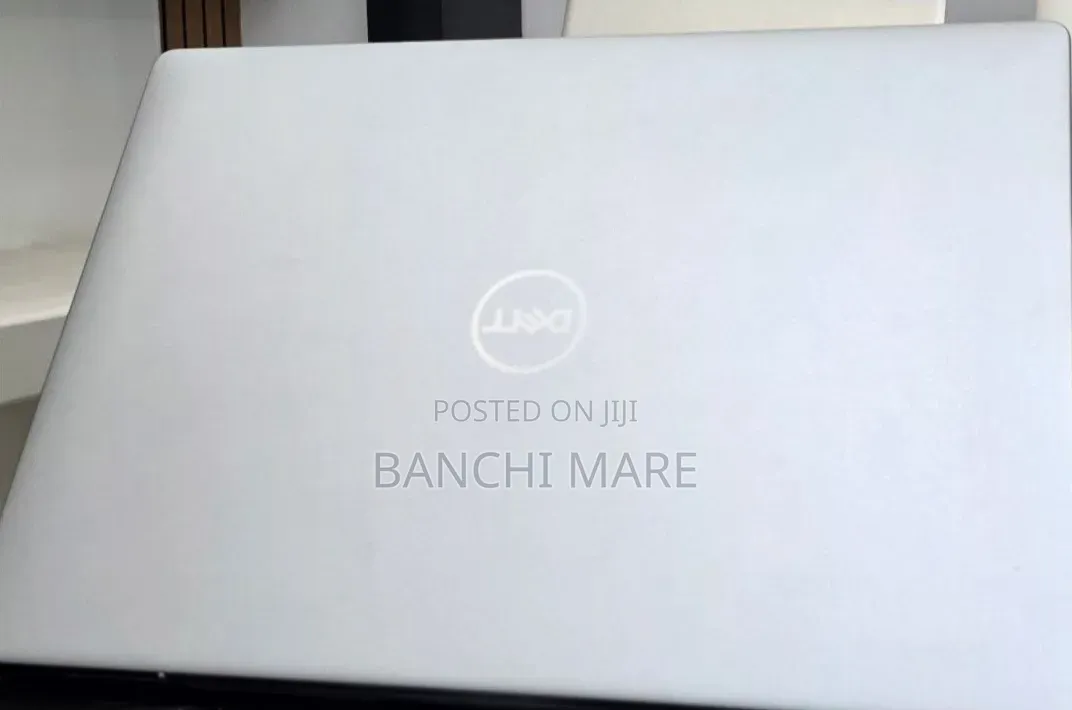 New Laptop Dell Inspiron 14 Plus 7440 16GB Intel Core Ultra 7 SSD 512GB