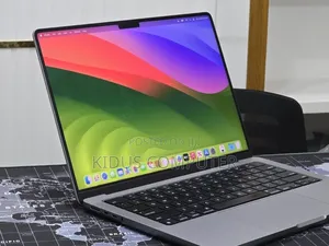 New Laptop Apple MacBook Pro 2023 M3 8GB Apple M3 SSD 512GB