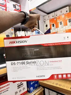 Hikvision DS-7100 Series NVR (PoE Ports) የደህንነት ካሜራ መቆጣጠርያ