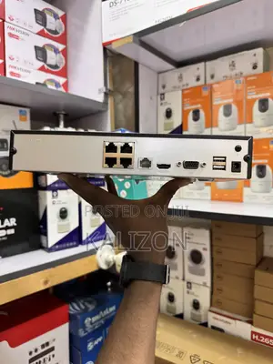 Hikvision DS-7100 Series NVR (PoE Ports) የደህንነት ካሜራ መቆጣጠርያ