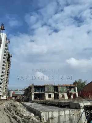 4bdrm Apartment in 🚨 አስቸኳይ Apartments , Bole for sale