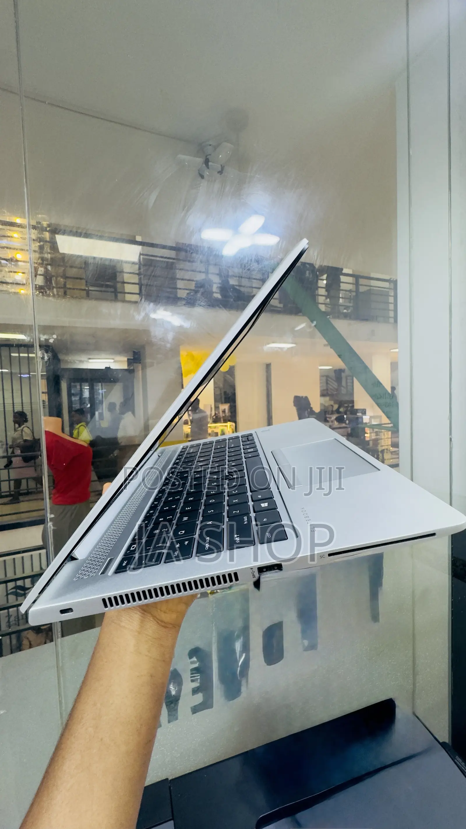 New Laptop HP EliteBook 840 16GB Intel Core i5 SSD 512GB