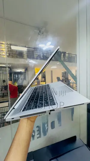 New Laptop HP EliteBook 840 16GB Intel Core i5 SSD 512GB