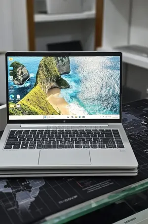 New Laptop HP EliteBook 645 G10 16GB AMD Ryzen 5 SSD 512GB