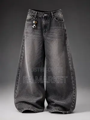 Women’s Baggy Jeans