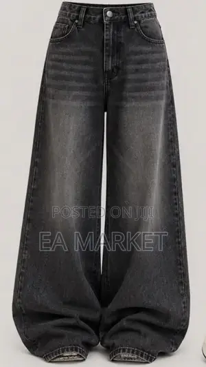 Women’s Baggy Jeans