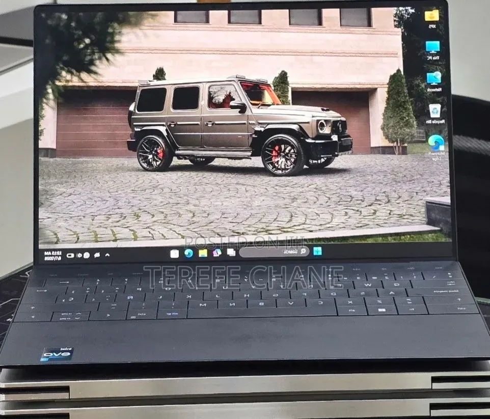 New Laptop Dell XPS 13 16GB Intel Core i7 SSD 512GB