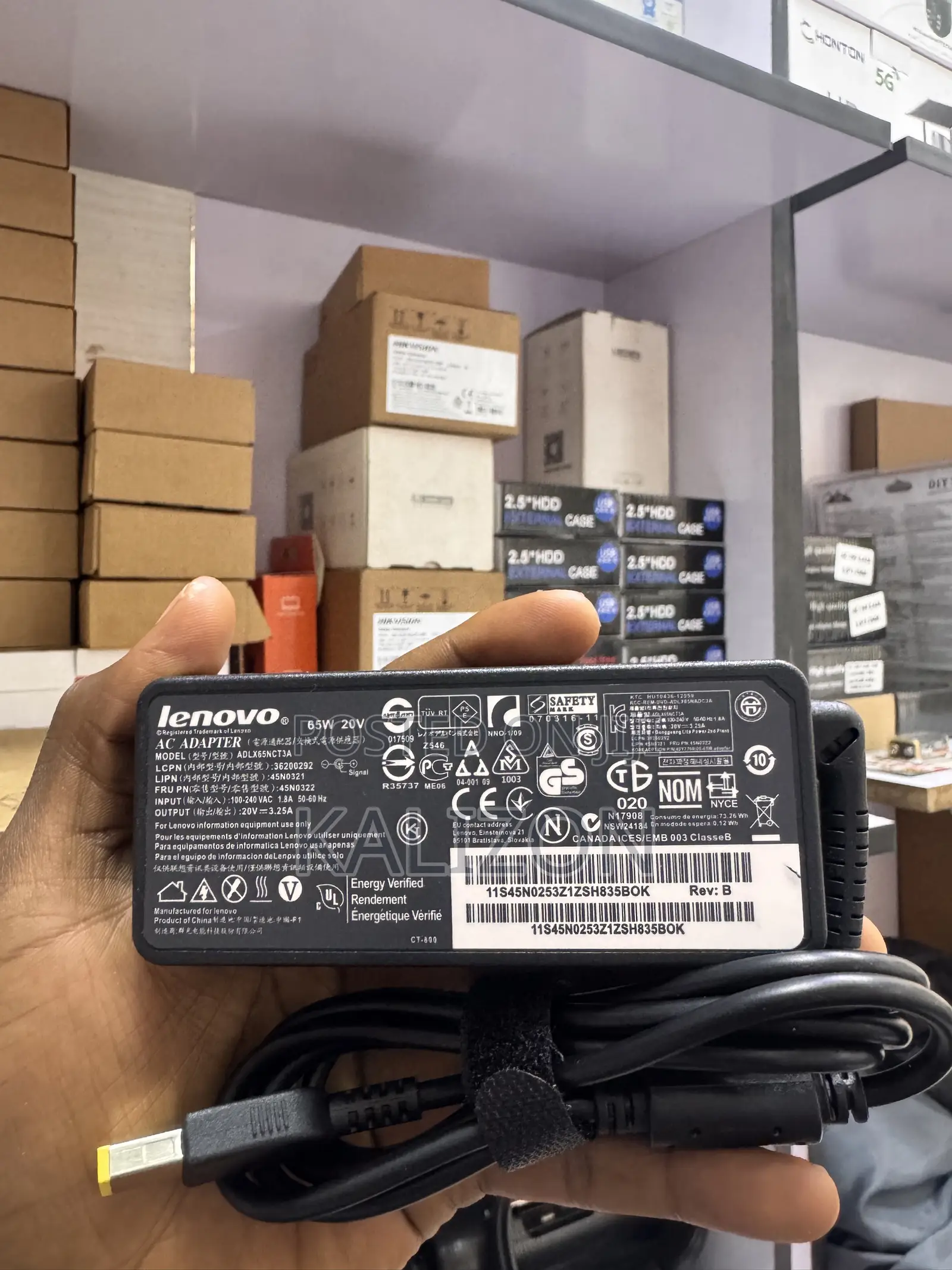 የሌኖቮ ላፕቶፕ ቻርጀር (Lenovo Laptop Adapter)square Tip 65W Original Quality