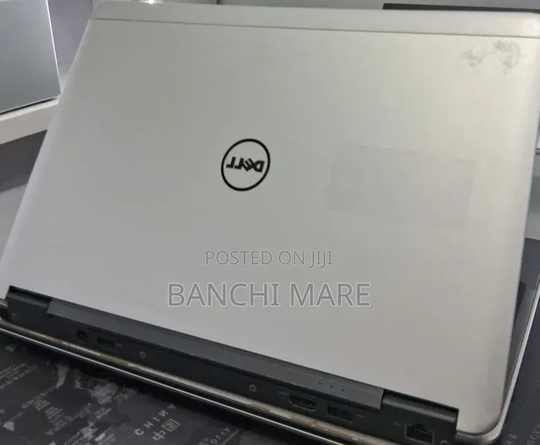 New Laptop Dell Latitude E7240 8GB Intel Core i5 SSD 256GB