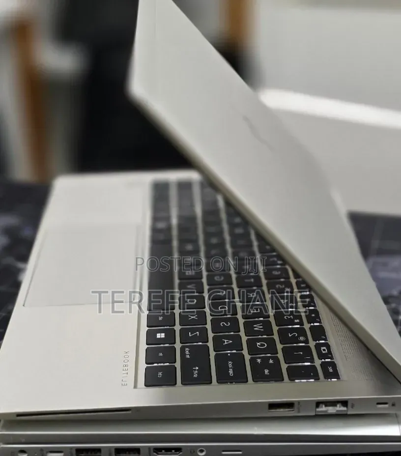 New Laptop HP EliteBook 645 G10 16GB AMD Ryzen 5 SSD 512GB