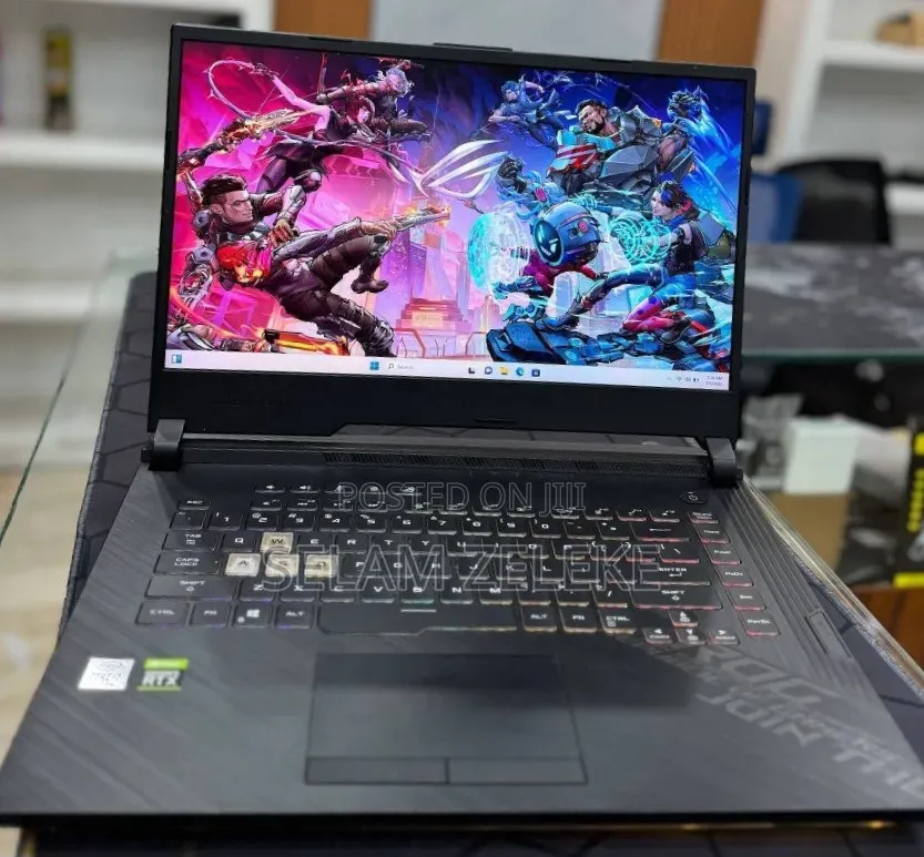 New Laptop Asus 16GB Intel Core i7 SSD 512GB