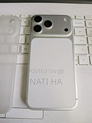New Apple iPhone 17 Pro Max 256 GB Silver