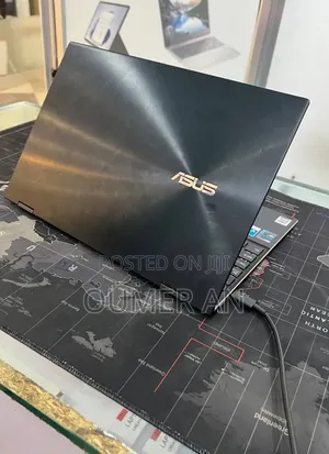 New Laptop Asus ZenBook Flip 14 UX461UA 16GB Intel Core i7 SSD 512GB
