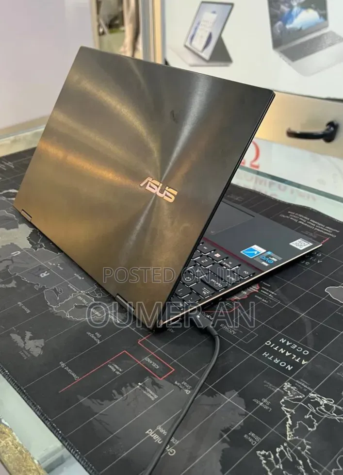 New Laptop Asus ZenBook Flip 14 UX461UA 16GB Intel Core i7 SSD 512GB