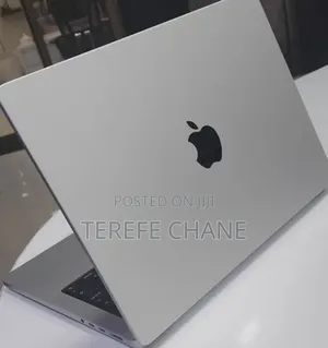 New Laptop Apple MacBook Pro 2024 M4 16GB Apple M4 Pro SSD 512GB