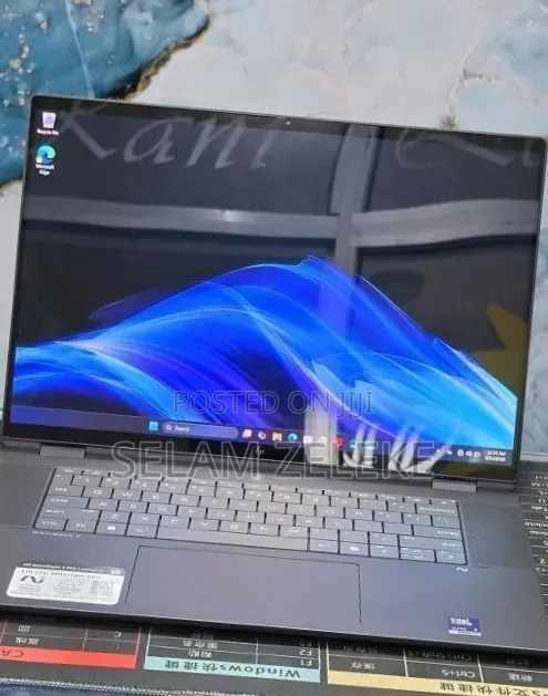 New Laptop HP OmniBook Ultra Flip 16" 32GB Intel Core Ultra 9 SSD 2T