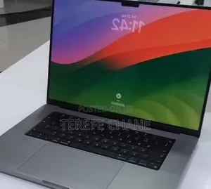 New Laptop Apple MacBook Pro 2021 M1 Max 64GB Apple M1 Max SSD 1T