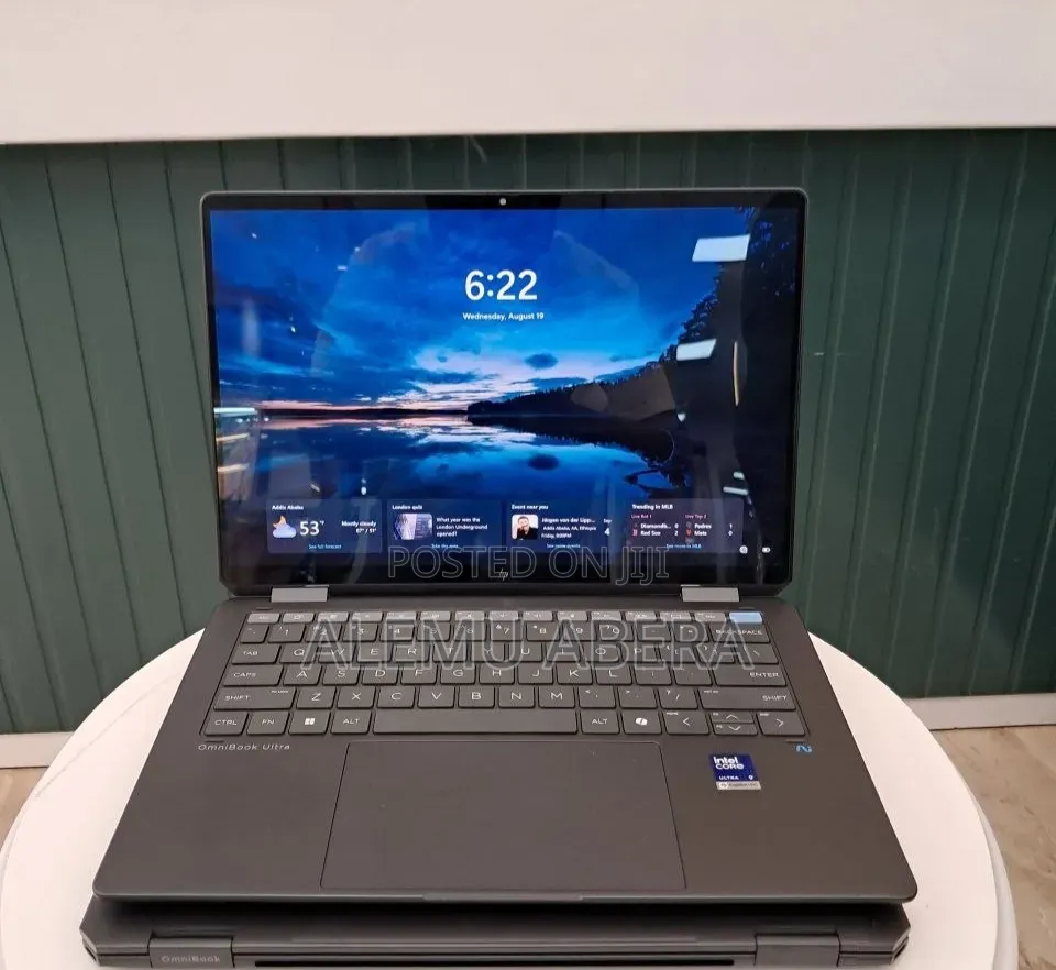New Laptop HP OmniBook Ultra Flip 14" 32GB Intel Core Ultra 9 SSD 2T