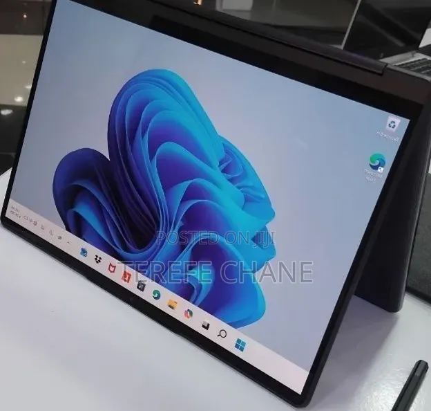 New Laptop Lenovo Yoga 9i 16GB Intel Core i7 SSD 1T