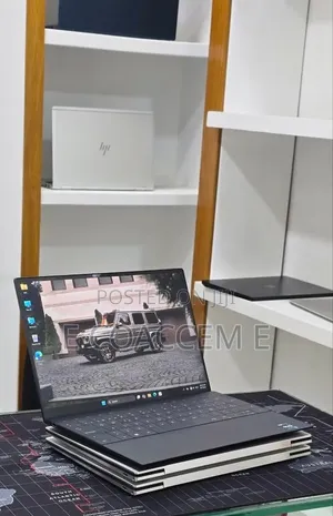 New Laptop Dell 16GB Intel Core i7 SSD 512GB